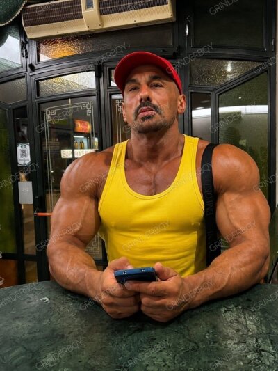 Master Muscle Bear